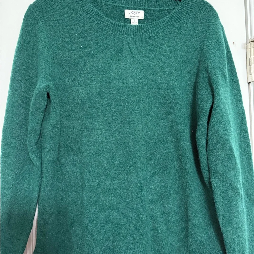 NWT J. Crew Women's Emerald Crew Neck Sweater - Picture 1 of 3